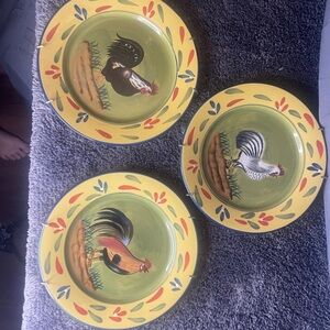 Vibrant Rooster Dinner Plate Set